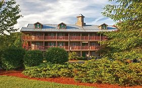 Oak And Spruce Resort Lee Massachusetts